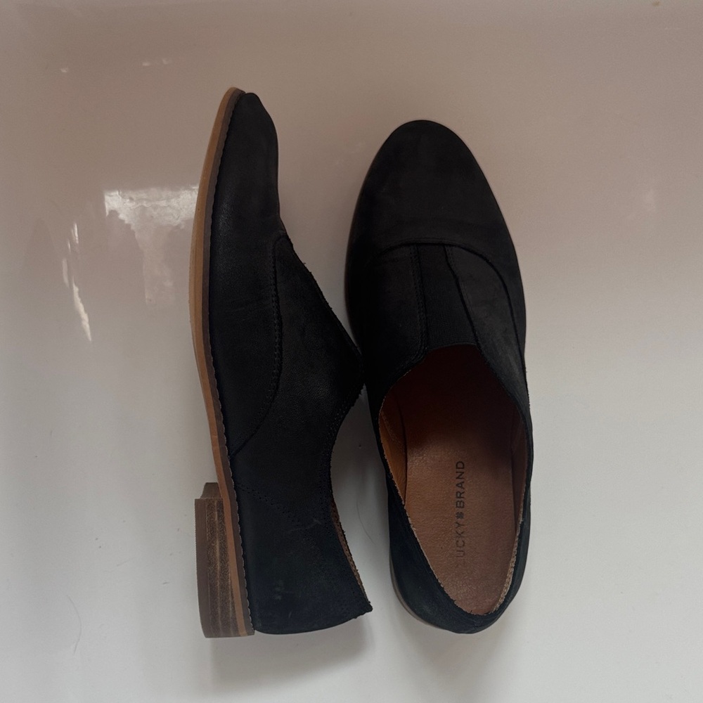 Lucky Brand Women's Black Loafers - Picture 2 of 6